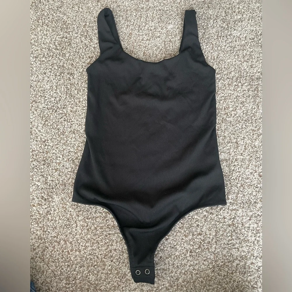 Express Body Contour Scoop Neck Ribbed Sleeveless Bodysuit Double Lined Black S - Picture 1 of 3